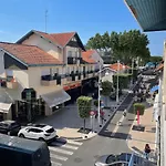 Situation Exceptionnelle Proche Plage, Menage Et Draps Compris Apartment