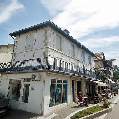 Apartment Situation Exceptionnelle Proche Plage, Menage Et Draps Compris *