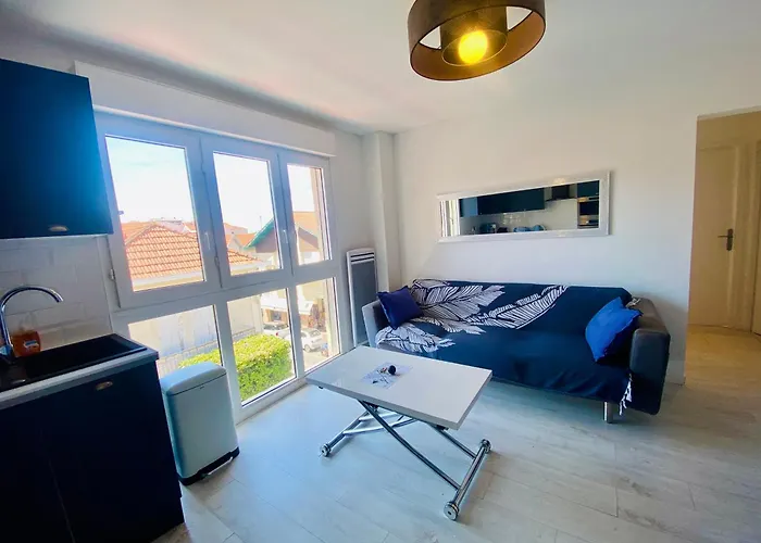 Apartment Situation Exceptionnelle Proche Plage, Menage Et Draps Compris *